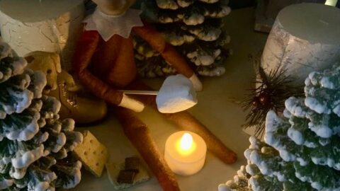 elf on the shelf candle