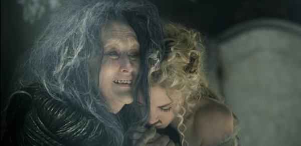 See the all-new Disney’s Into the Woods featurette “A Look Inside INTO THE WOODS”