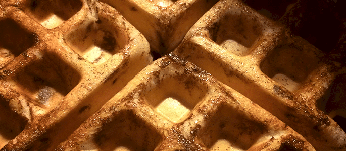 Easy Cinnamon Roll Waffles