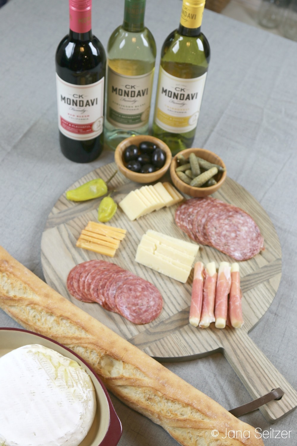 Charcuterie Board and Spring Wine Pairing for your Perfect Gathering