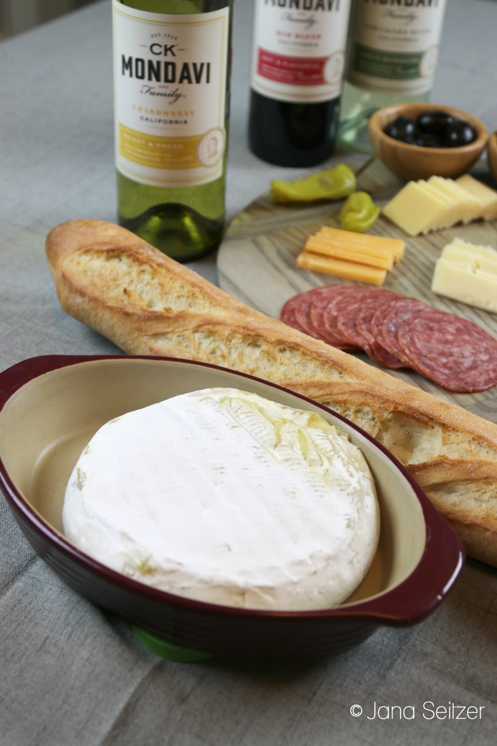 Charcuterie Board and Spring Wine Pairing for your Perfect Gathering