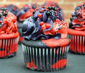 Deadpool Cupcakes