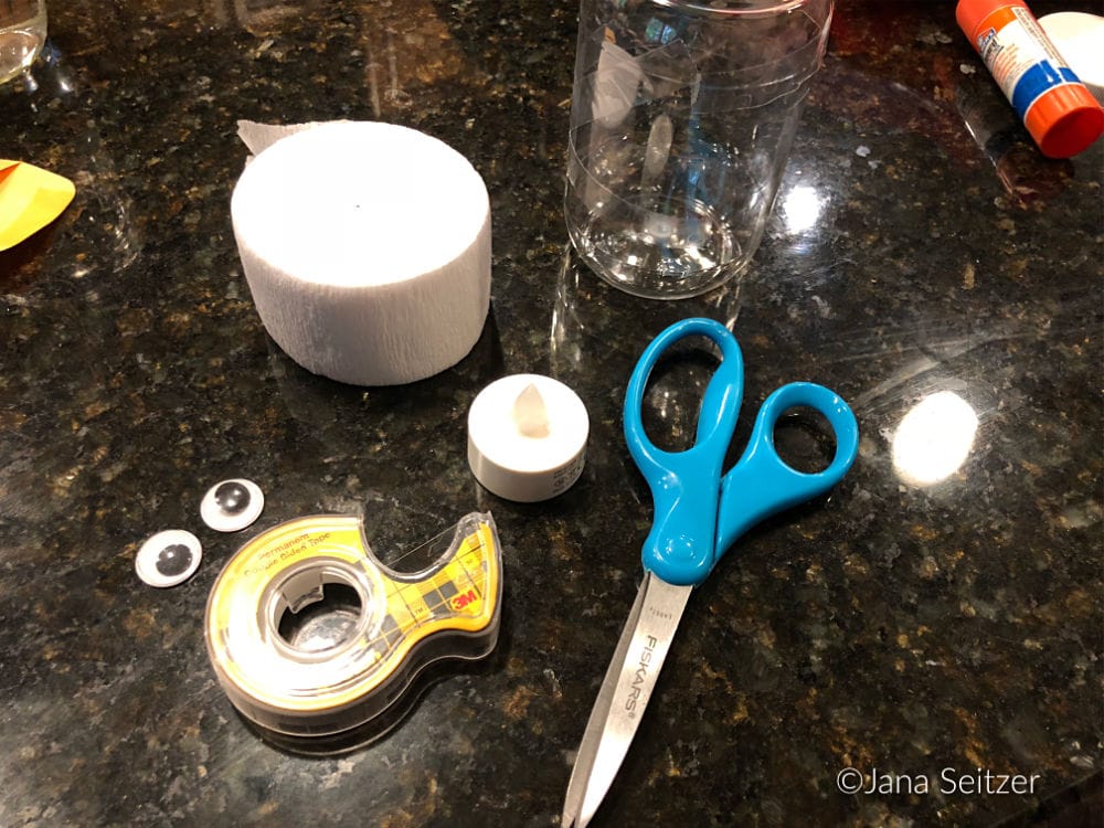 DIY murray mummy lantern supplies