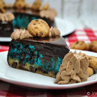 Cookie Monster Cheesecake