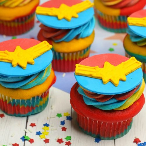 captain-marvel-cupcakes-3-