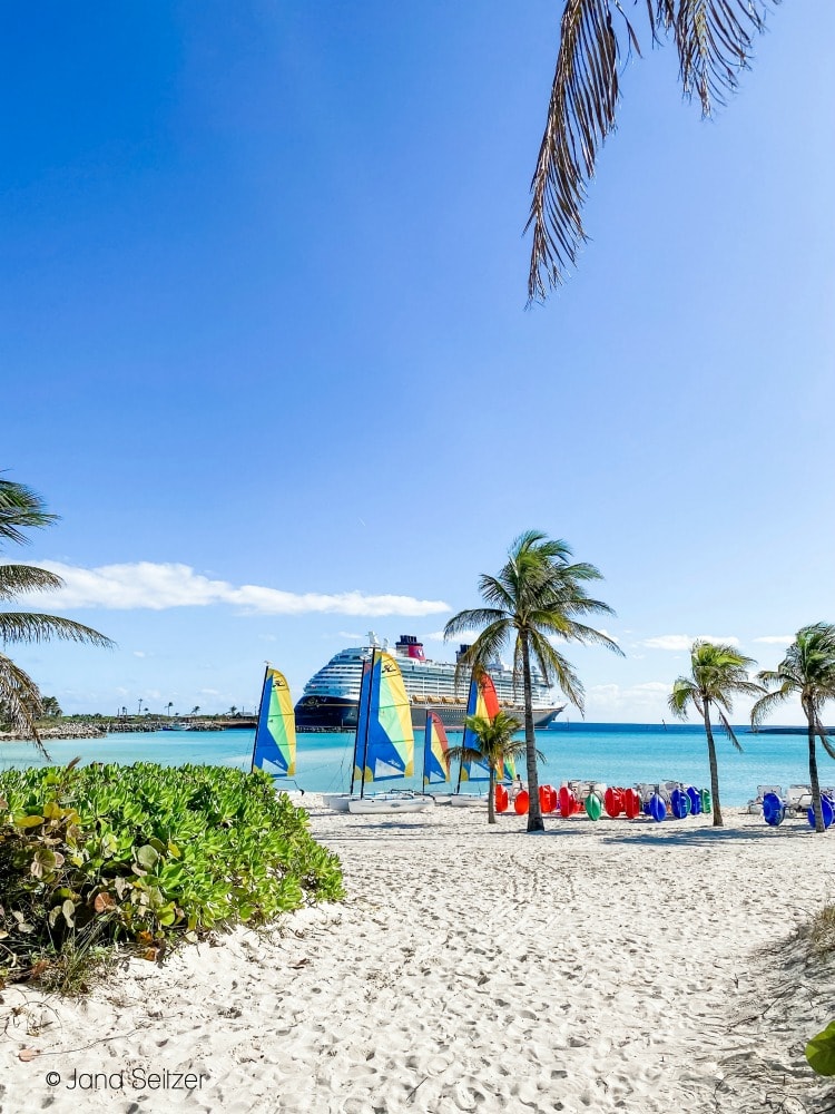 boat beach disney castaway cay
