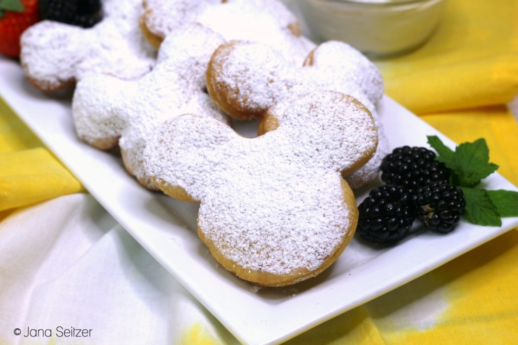Mickey Beignets