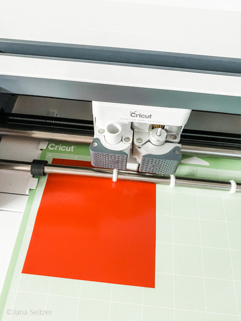 Cricut vinyl loaded on mat