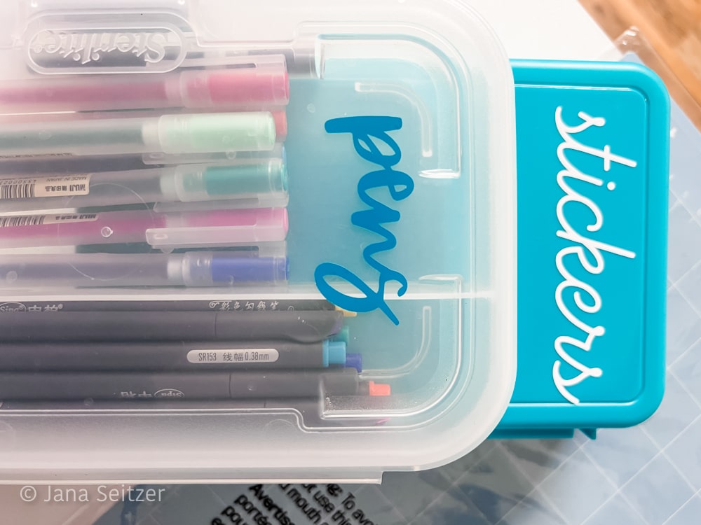 DIY personalized pen box cricut vinyl