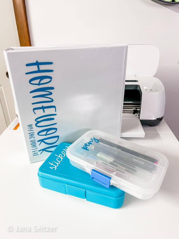 DIY personalized school supplies cricut vinyl